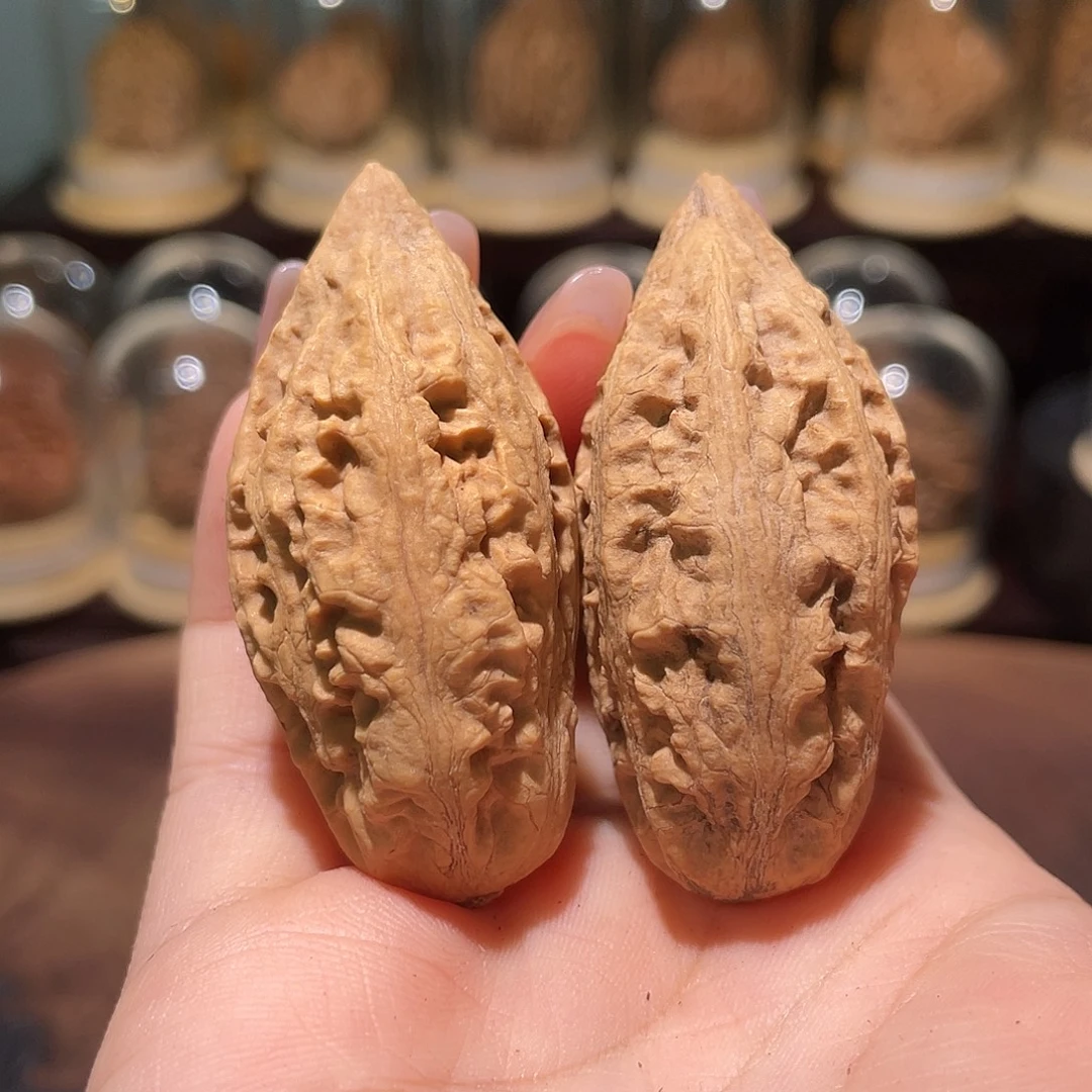 吊坠文玩核桃龙纹瓜条