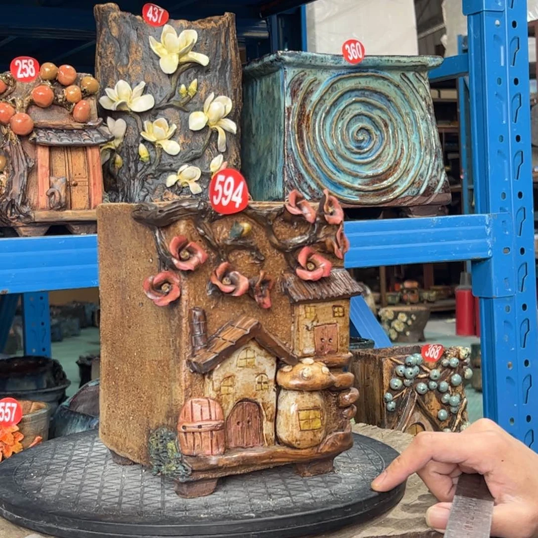 微瑕594 号陶然花器手工制作