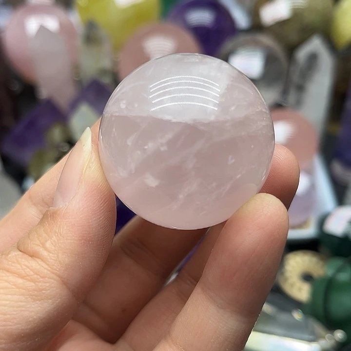 珠宝半成品未镶嵌水晶73克粉水晶球