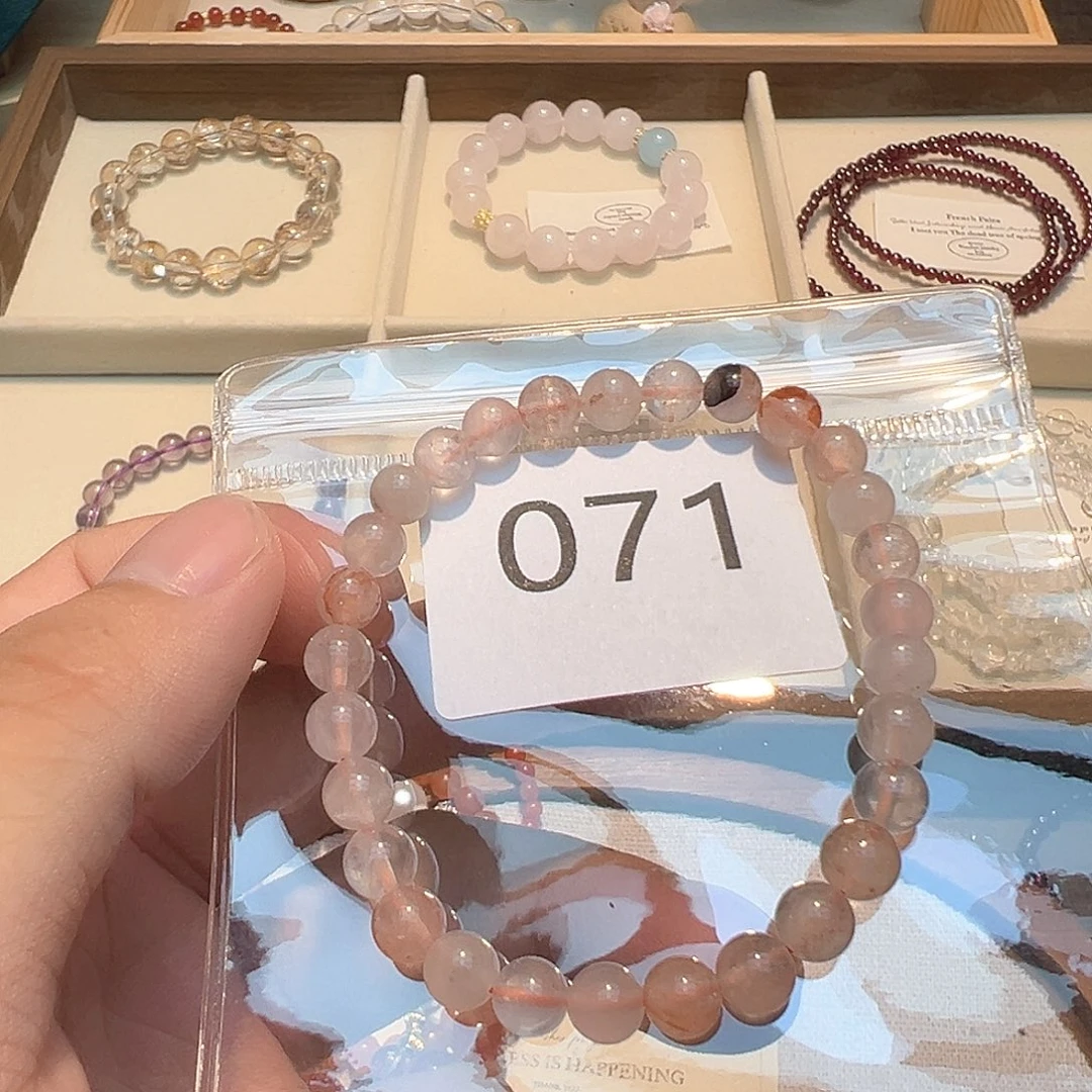 未镶嵌颈饰水晶天然水晶手串071