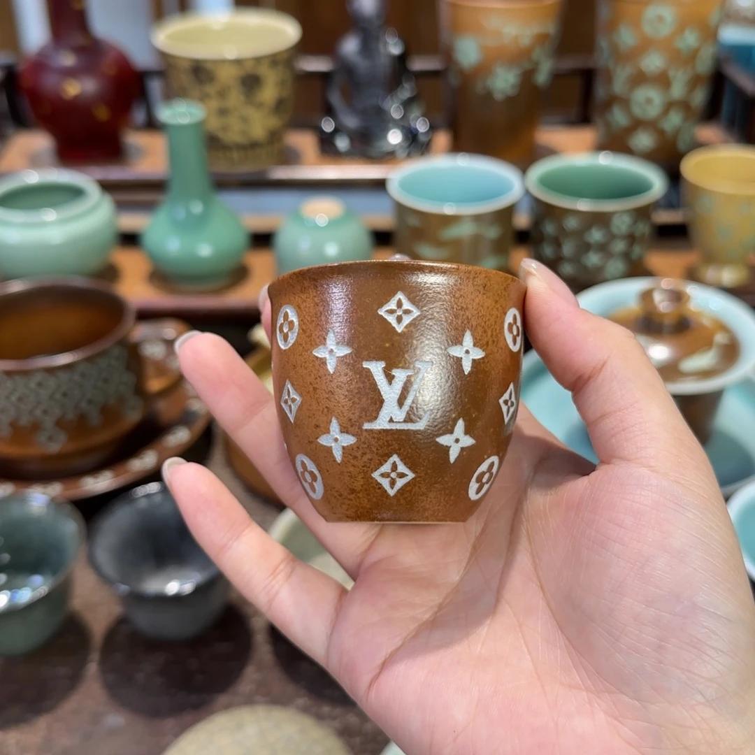 昱****龙泉青瓷小满青瓷