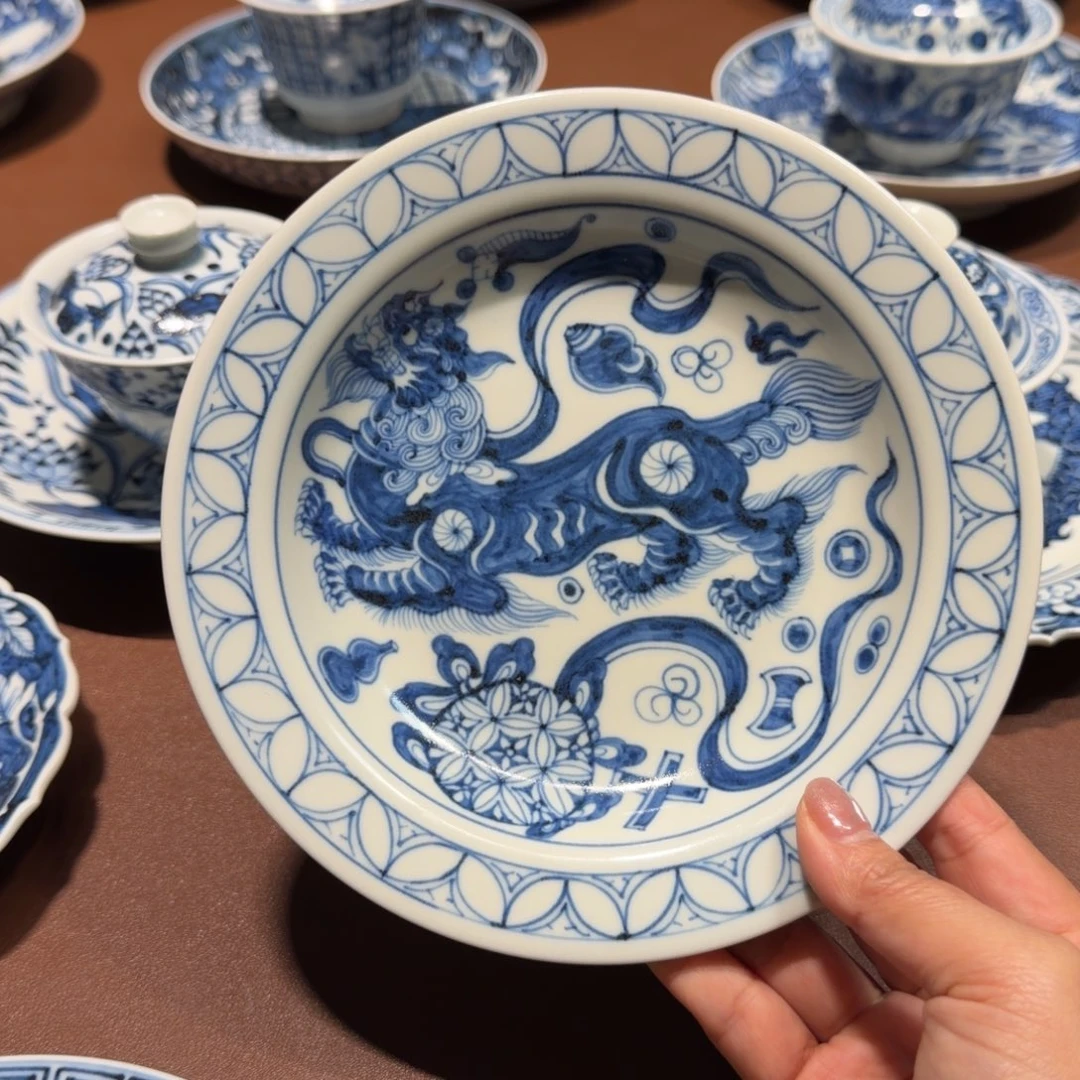M***梁手工手绘茶具壶承