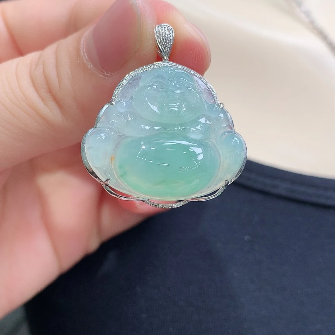 翡翠18K金镶嵌颈饰佛公