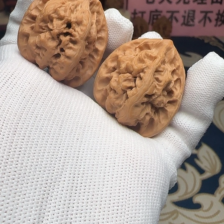 桃核吊坠全品承德粗筋37尺