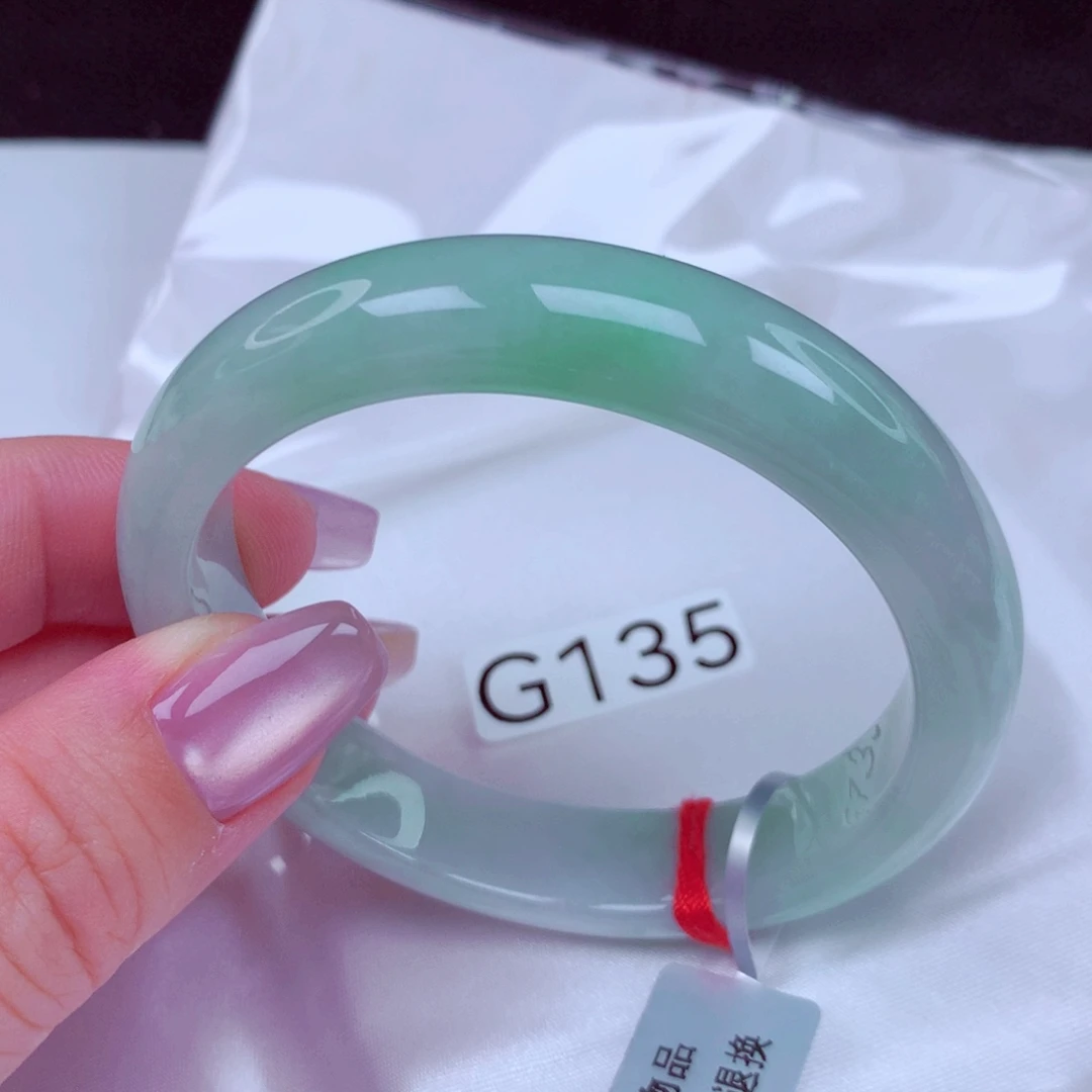 翡翠未镶嵌手镯手镯