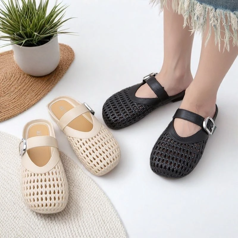 平底编织镂空PVC拖鞋女2025新款外穿时尚气质凉拖带扣包头拖鞋