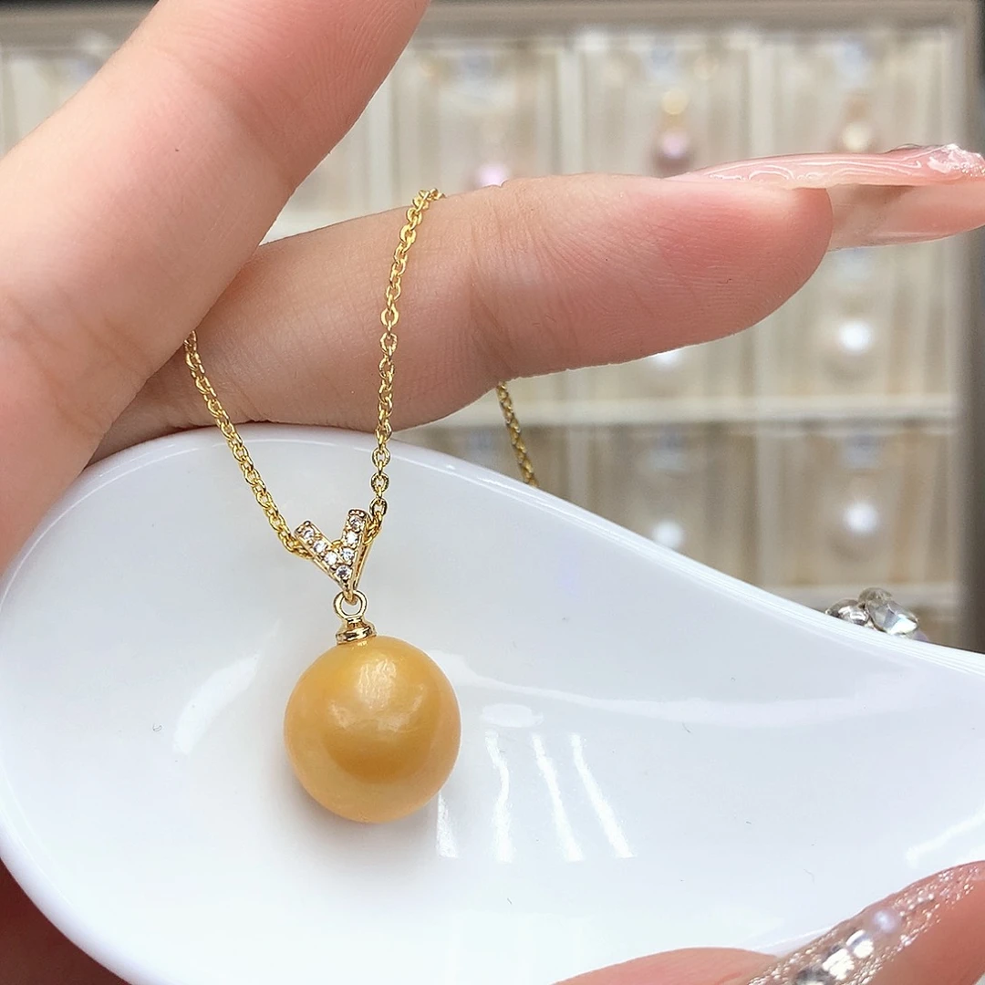 淡水珍珠合金颈饰