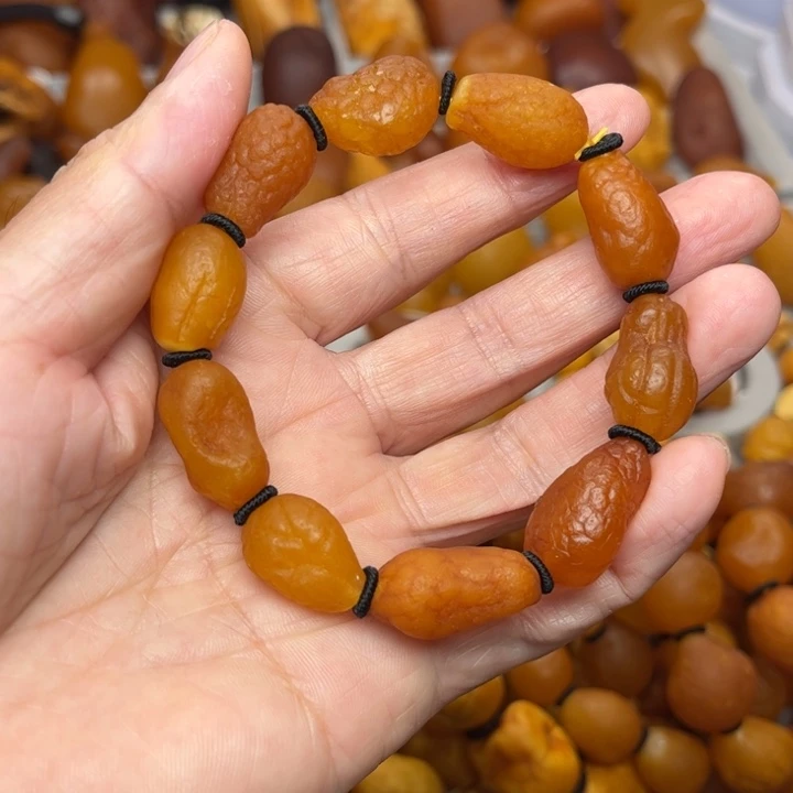 琥珀未镶嵌裸石天然蜜蜡手串