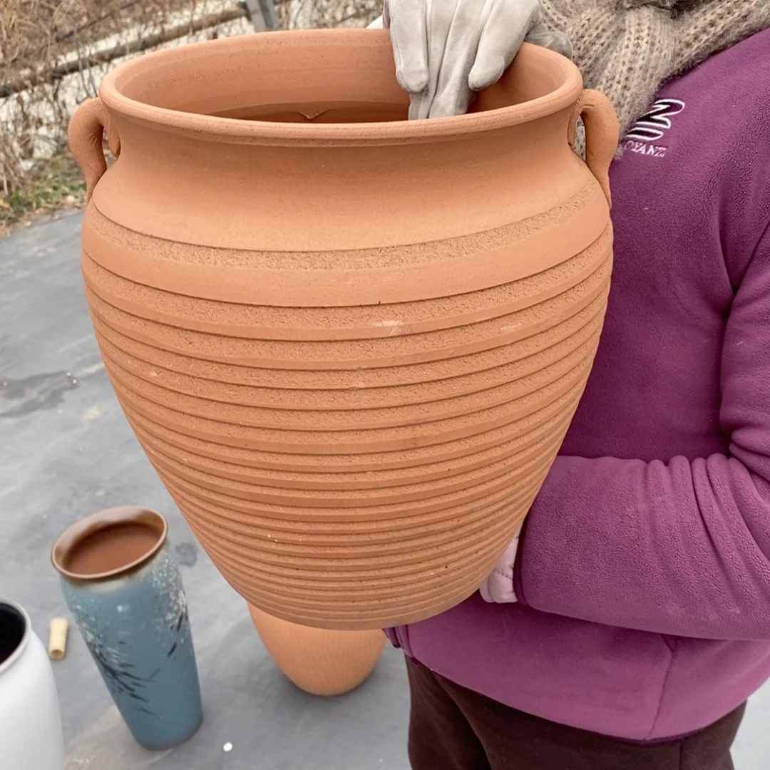 红陶口25高31～～～