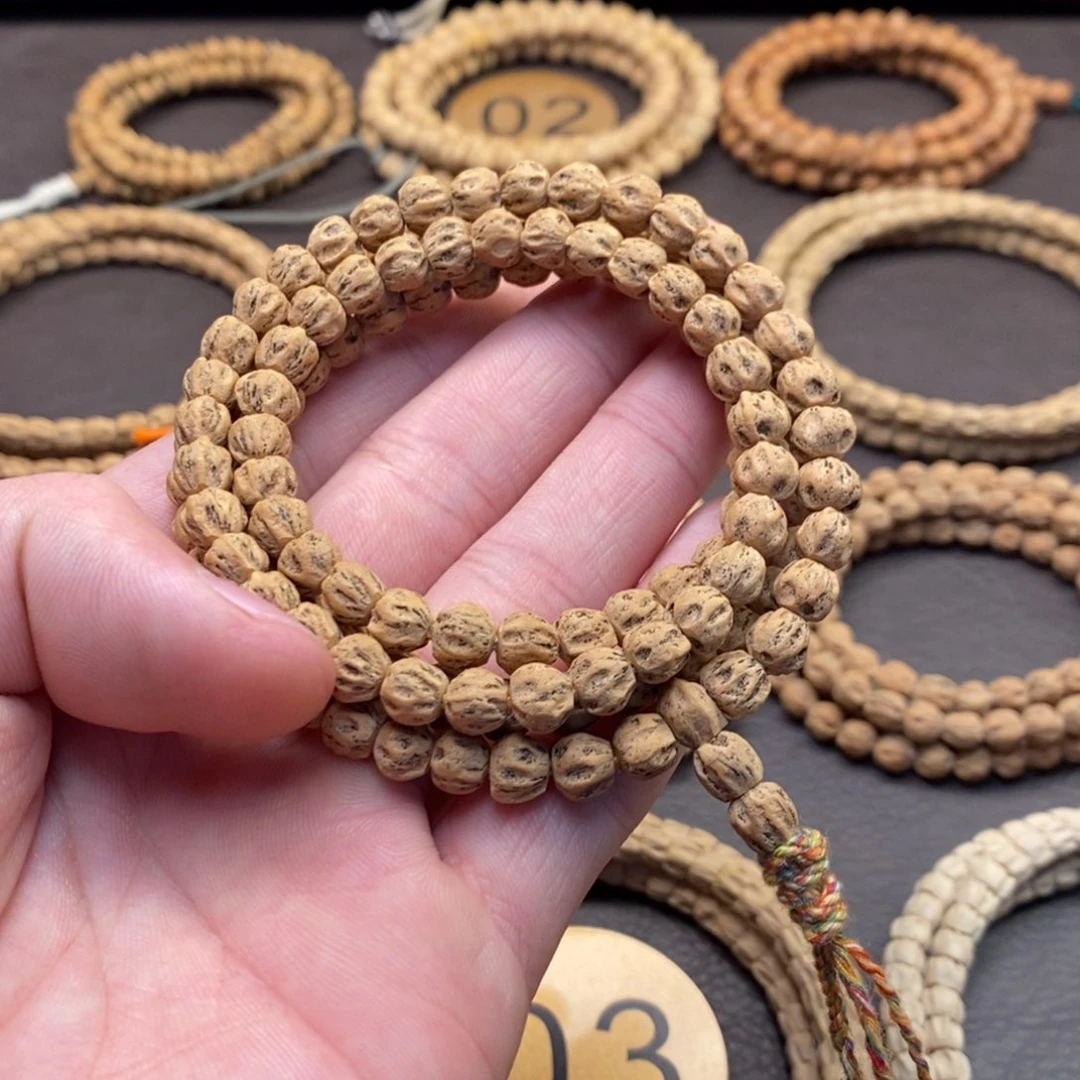 柏香籽/百香籽吊坠小**学