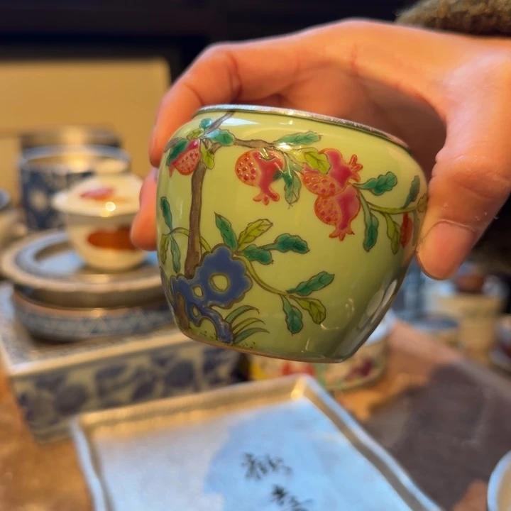 壶承天的作品是由一个