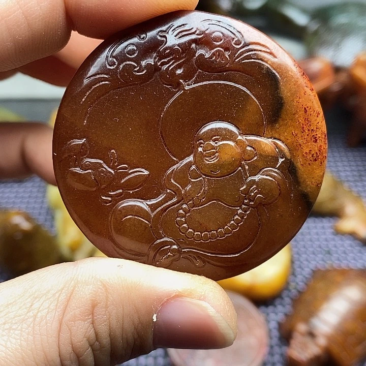 未镶嵌蛇纹石玉颈饰