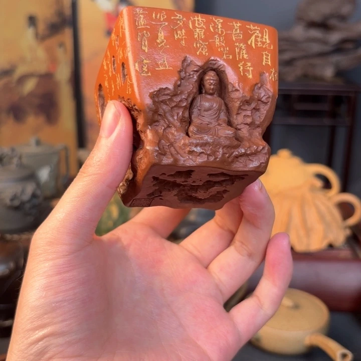 茶壶紫砂那是他对别人不满了是不