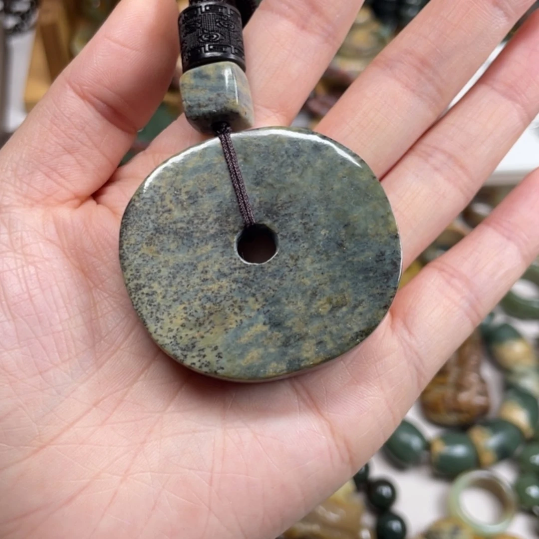 【闪购商品】岫岩河磨玉（透闪石质玉）手把件未镶嵌