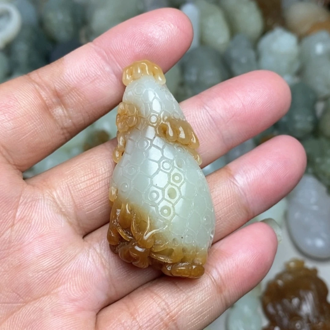 【闪购商品】未镶嵌和田玉挂件