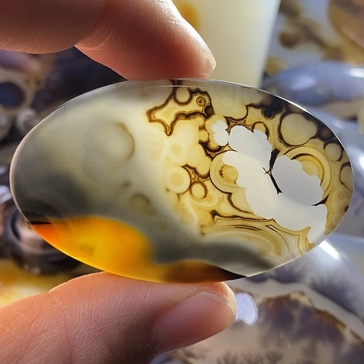 未镶嵌颈饰玛瑙/玉髓