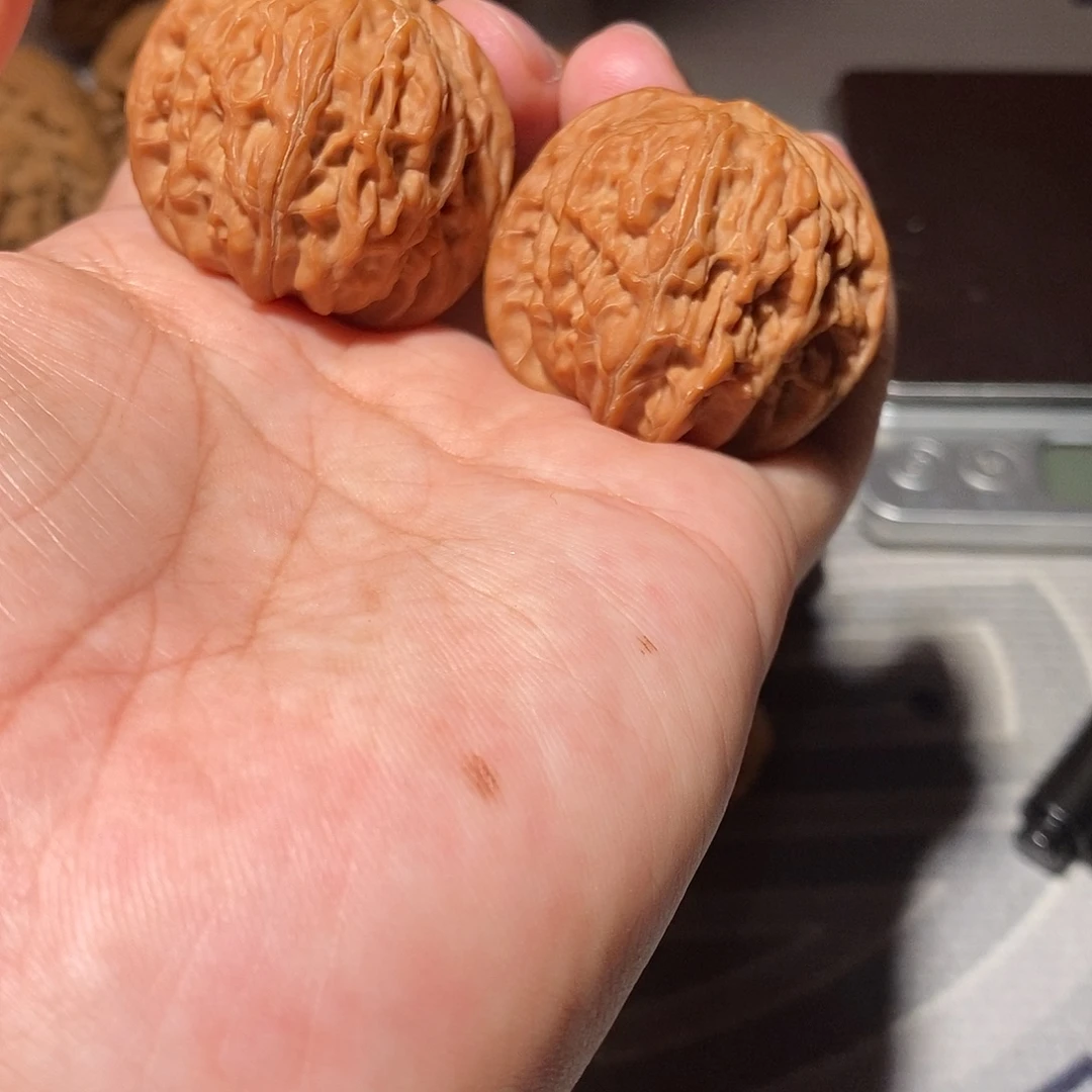 饼***`把件文玩核桃026磨盘