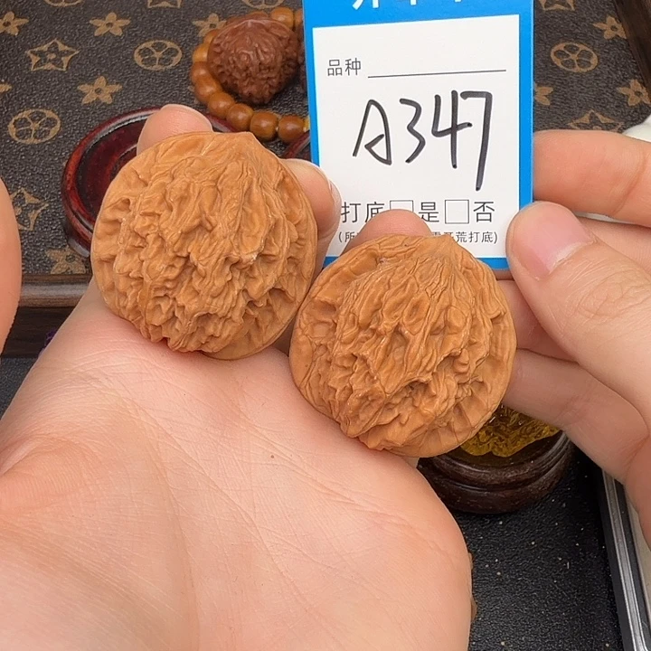 吊坠文玩核桃麦虎41