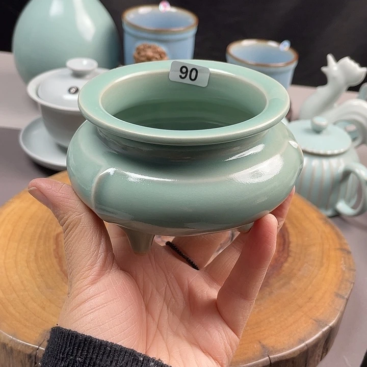 瓷片香炉特价8888999