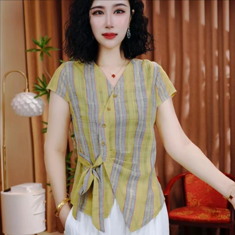 夏季新款休闲洋气短袖气质百搭V领显瘦开衫扣上衣小衫舒适百搭女