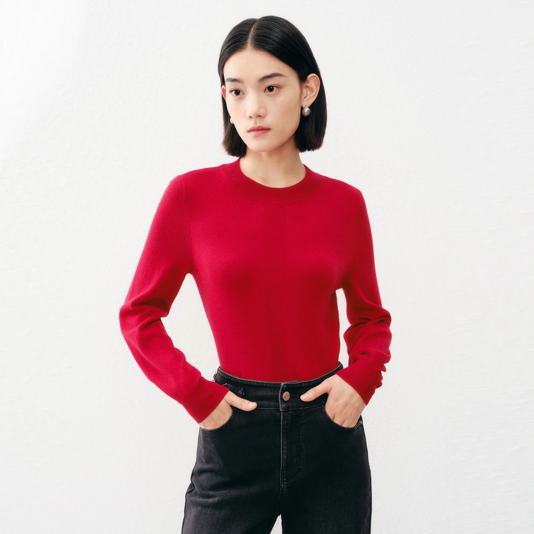 【晨粉专享价】2024冬简约通勤新年红色柔软圆领修身显瘦针织衫女
