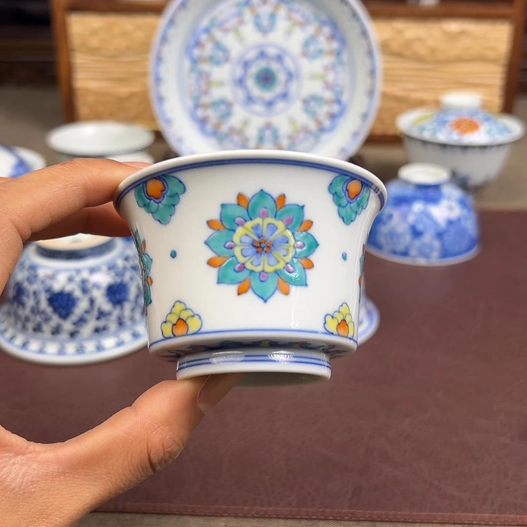 杯子景德镇斗彩马蹄杯