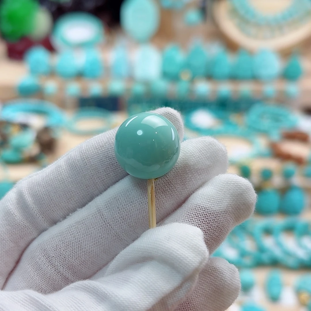 绿松石未镶嵌珠宝奇石