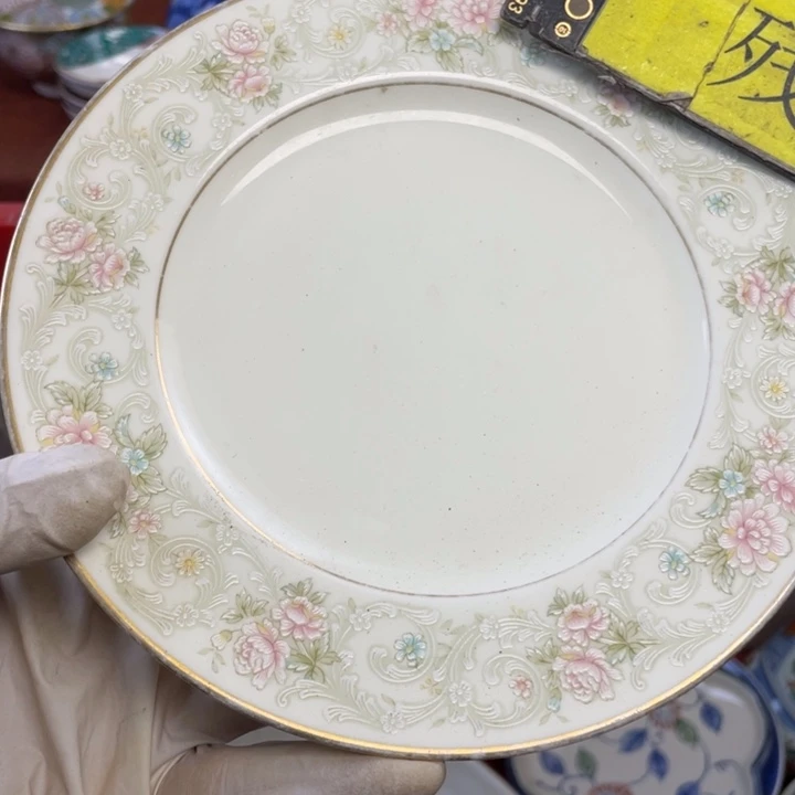 陶他家瓷器真美…开播了