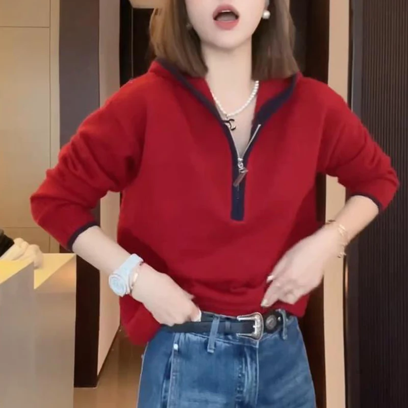 【亲密爱人】2025秋季新款时尚连帽半拉链针织衫女气质显瘦百搭毛衣