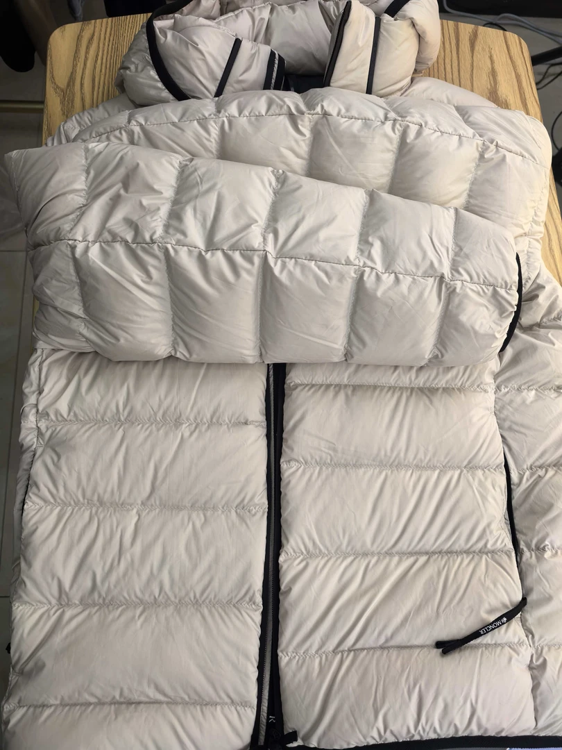 087 羽绒服保暖冬天