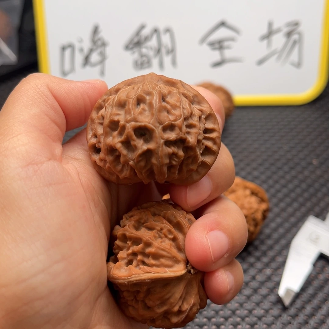 吊坠文玩核桃苑*生宫灯