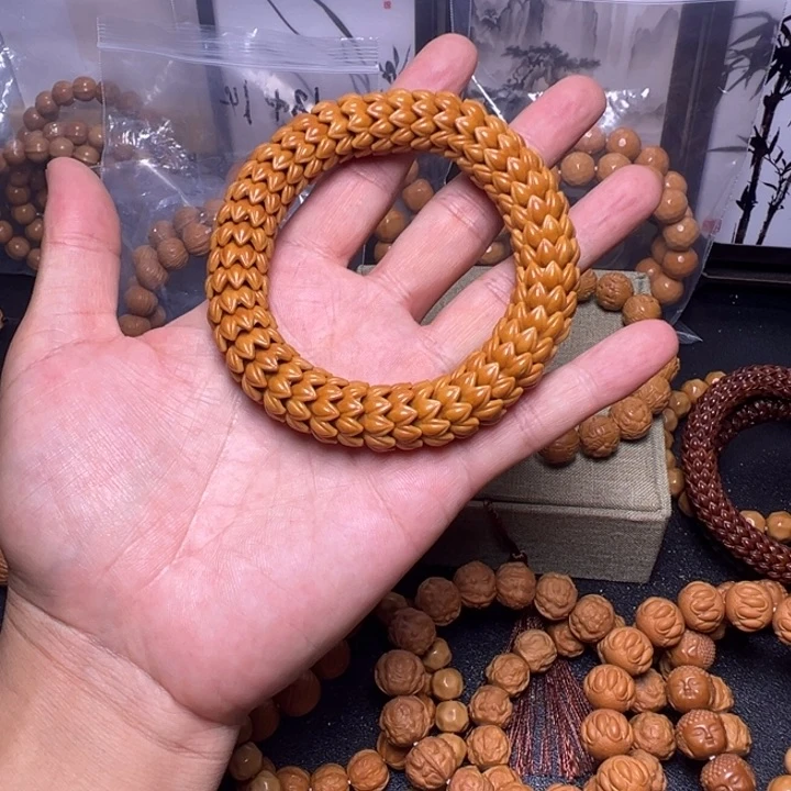 猴头核桃手串?莲花