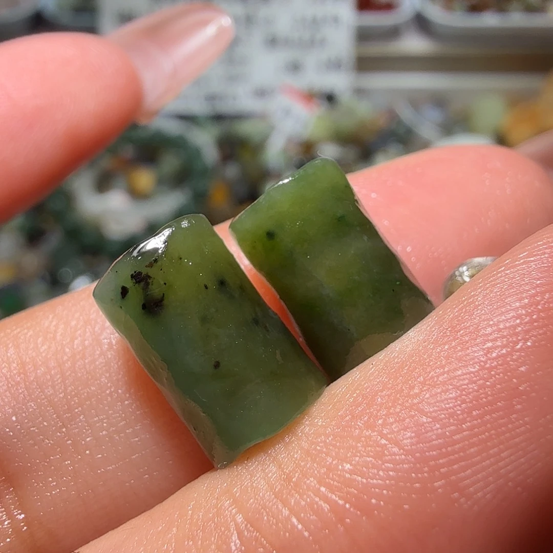 和田玉未镶嵌珠宝奇石