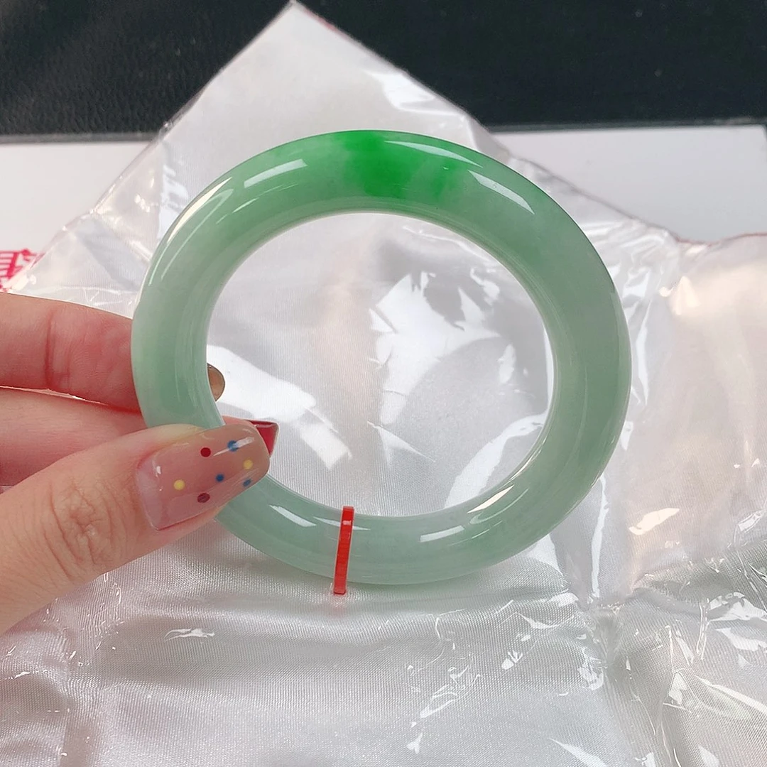 未镶嵌手镯翡翠836