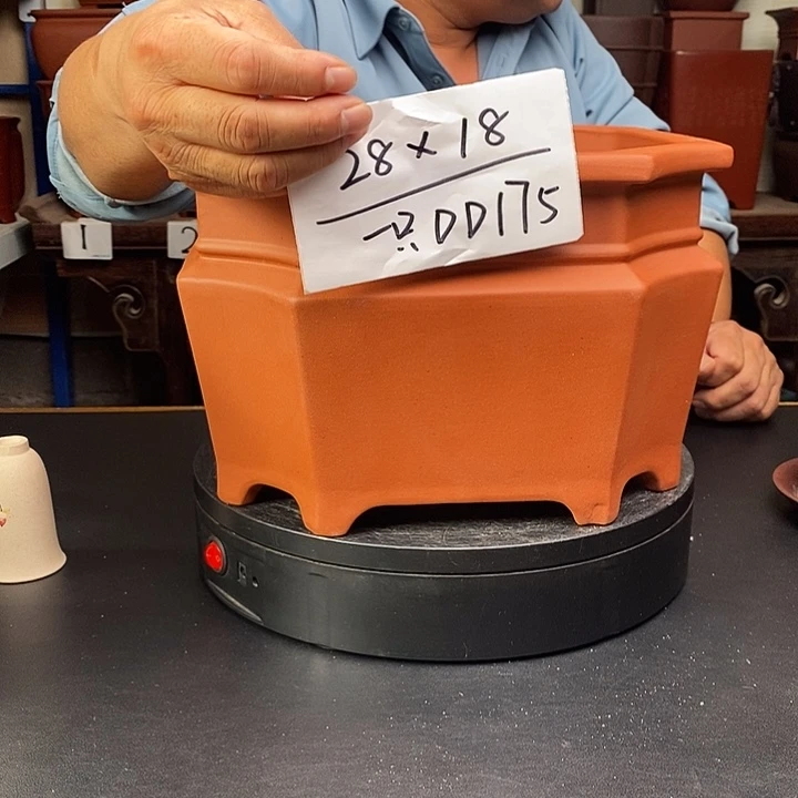 紫砂花盆货号一只DD175