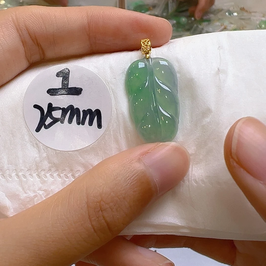 翡翠18K金镶嵌吊坠(不含链)翡翠
