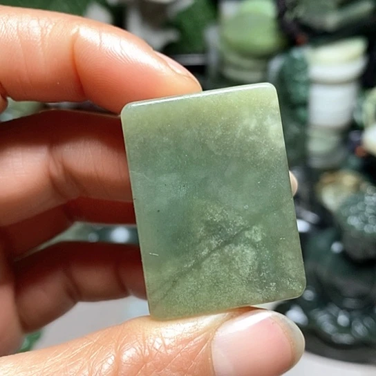 未镶嵌和田玉（糖玉）珠宝半成品