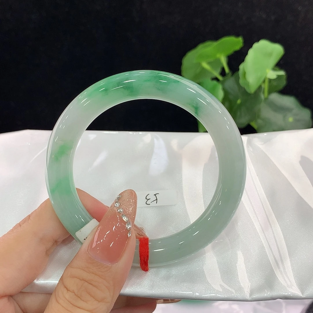 翡翠手镯未镶嵌圆53