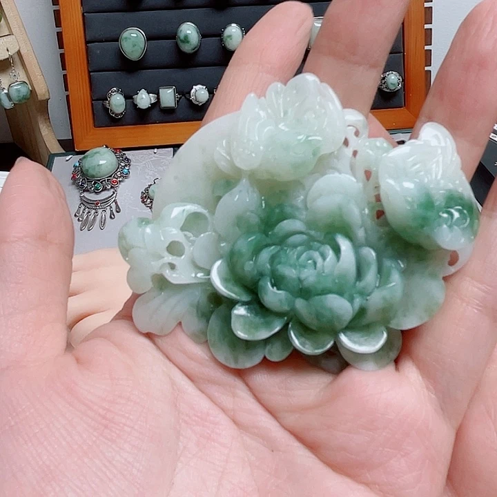 森***美透闪石-蛇纹石玉未镶嵌手镯