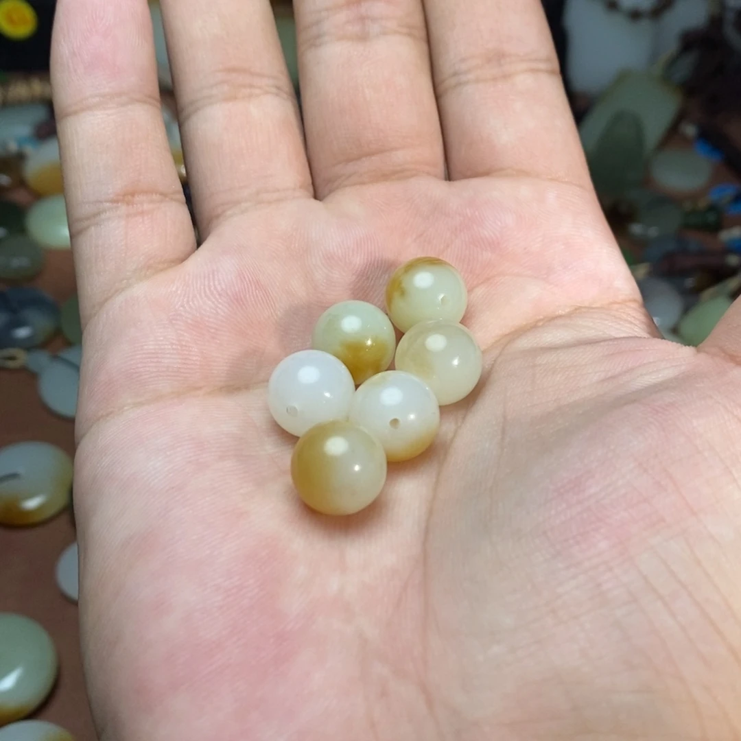 和田玉未镶嵌吊坠(不含链)多样性发货拍一发一