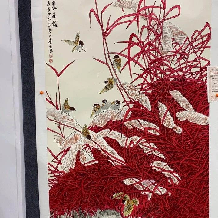 手绘作品等多种形式进行
