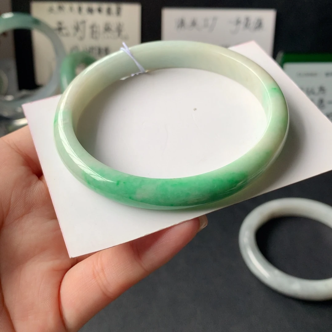 翡翠未镶嵌手镯强推大圈63.7-9.3-6.7