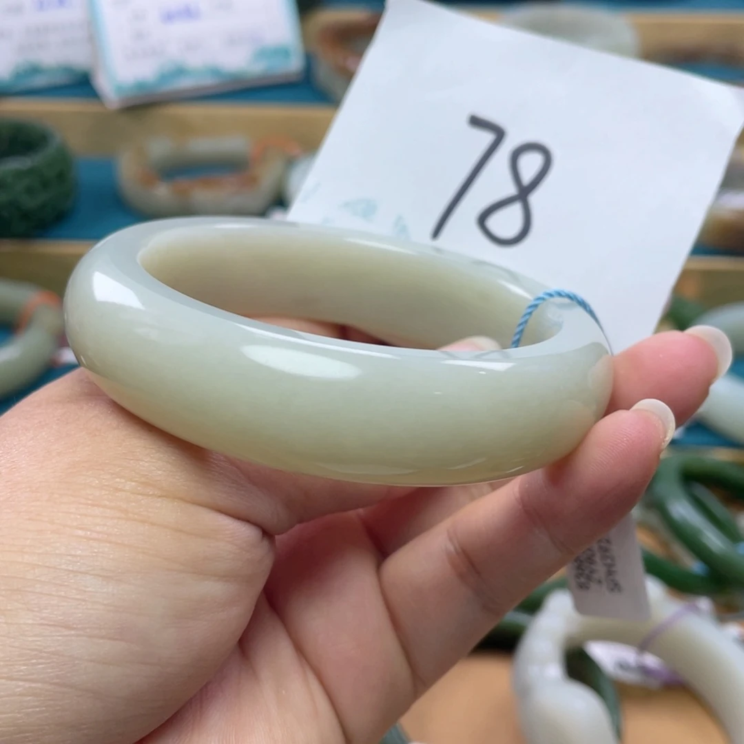 未镶嵌手镯和田玉圈口60