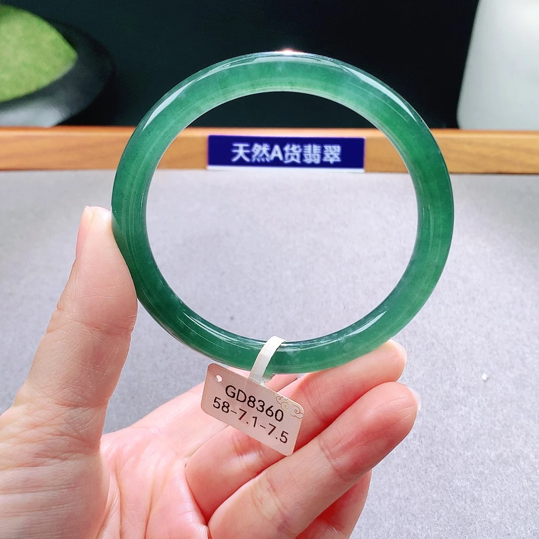 未镶嵌手镯翡翠天然翡翠手镯a货