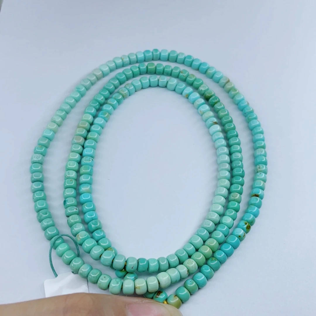 绿松石未镶嵌颈饰