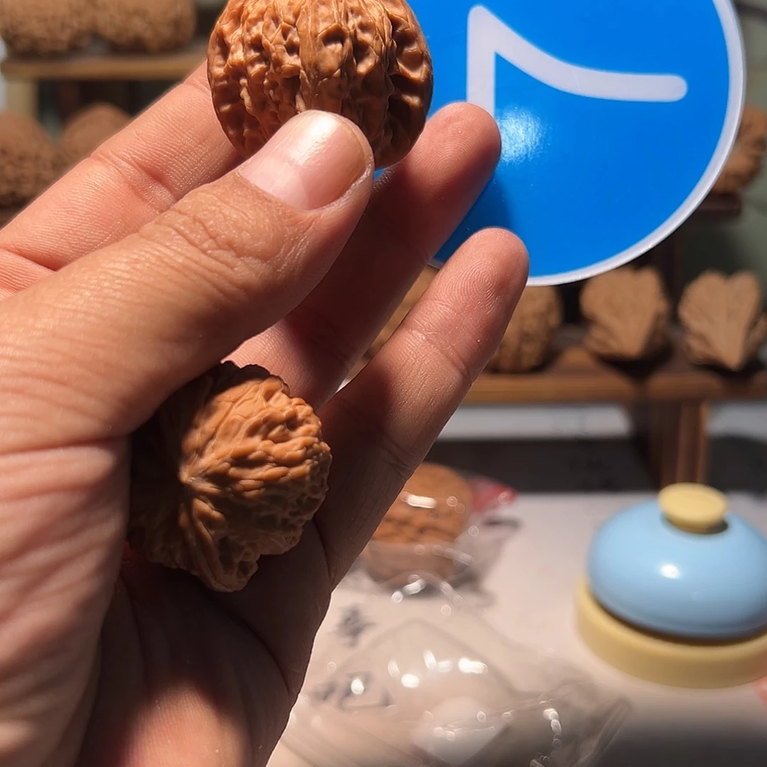 梦**向 文玩核桃，蓝色007