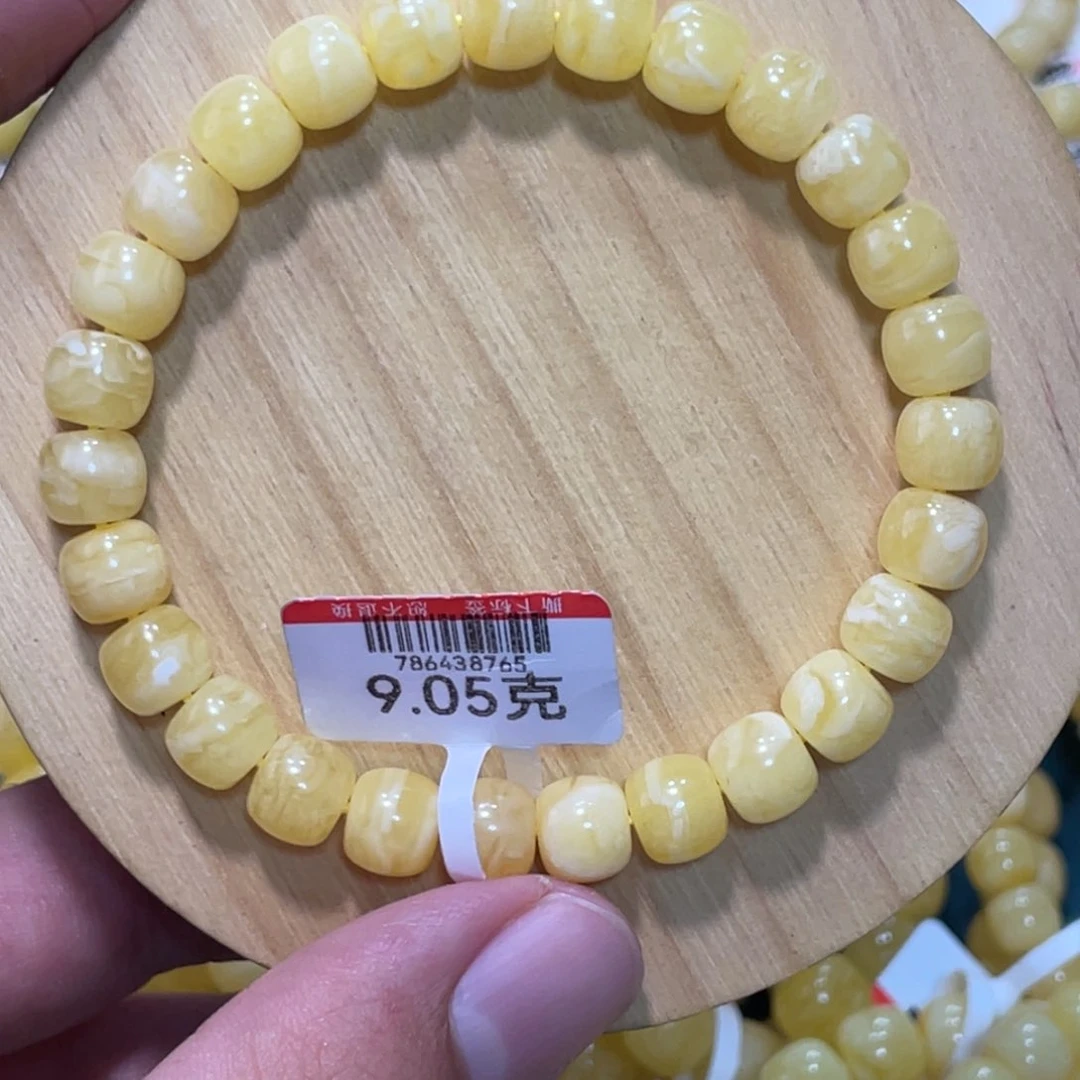 蜜蜡手链未镶嵌?**?蜜蜡