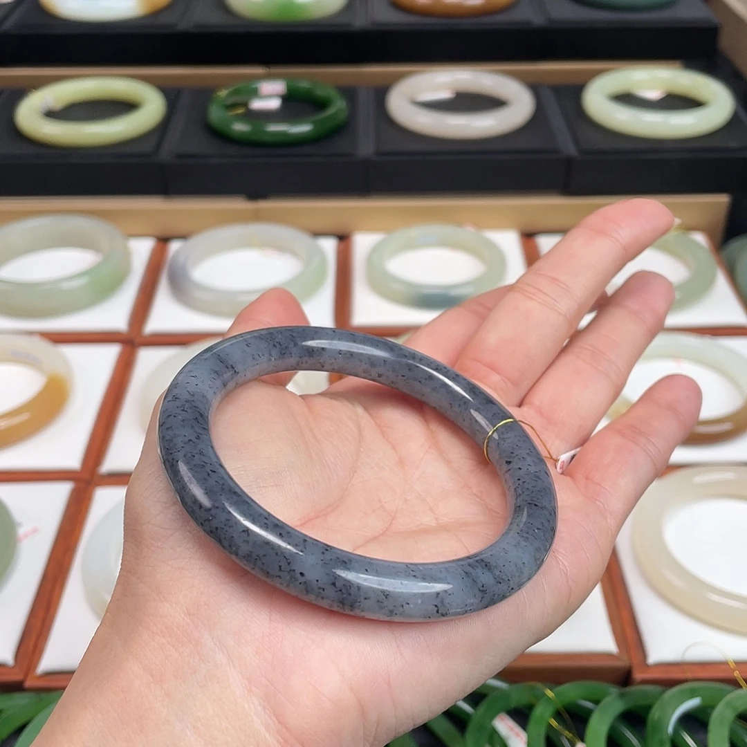 和田玉未镶嵌手镯-青花