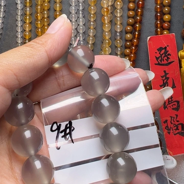 W***G玛瑙/玉髓手链未镶嵌9