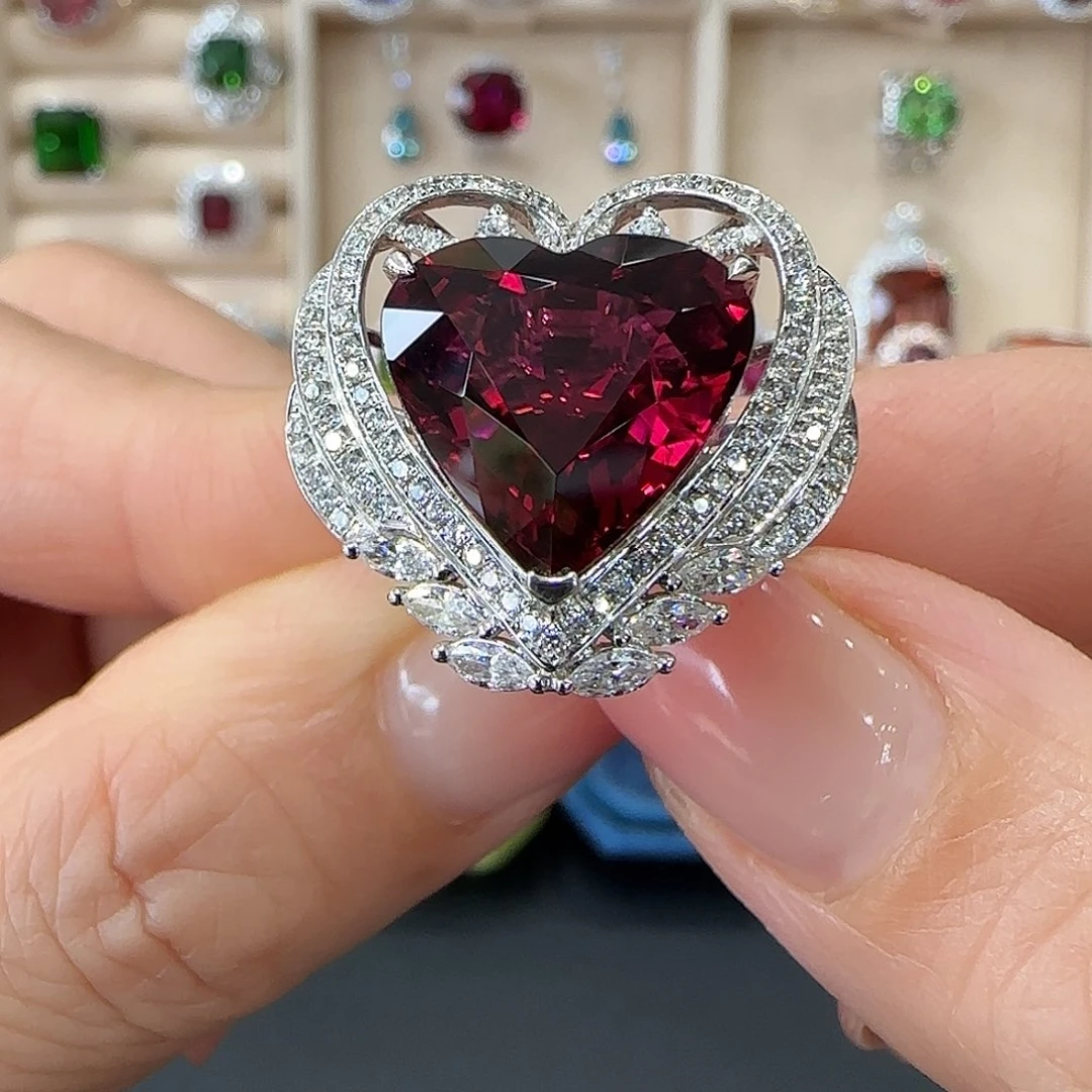 碧玺18K金镶嵌戒指8.85ct